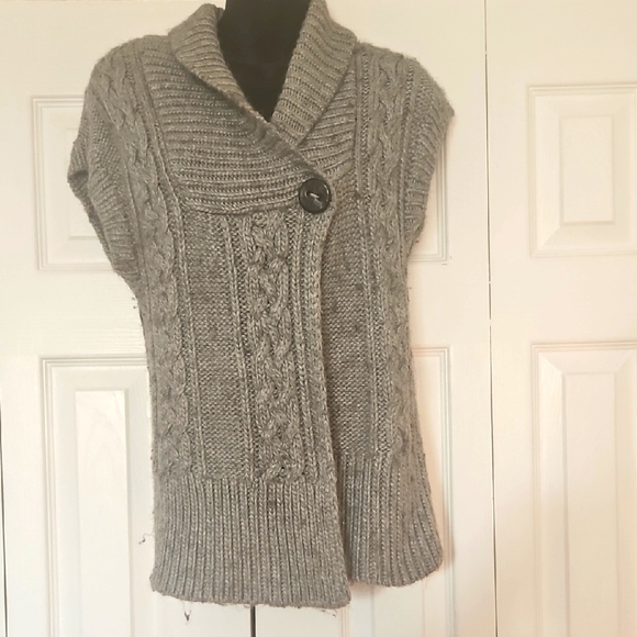 Kenji Gray Cable Knit Women's Sweater - Picture 1 of 5